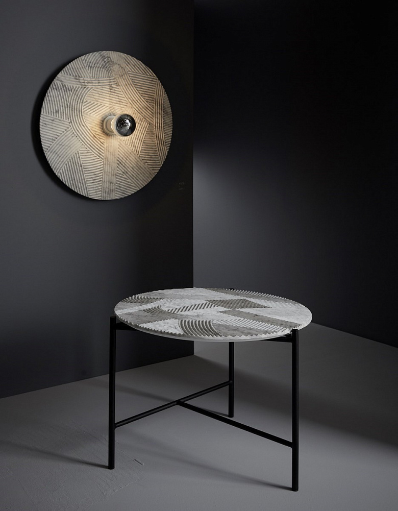 фото:Мраморная волна: стол и светильник