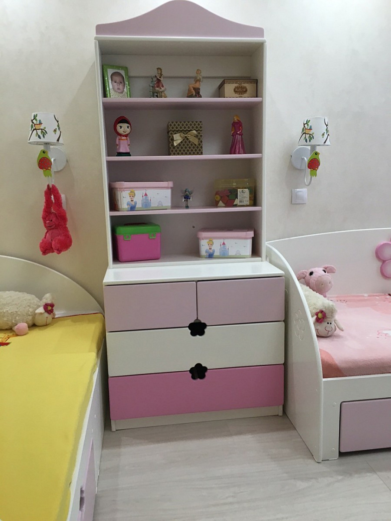 фото:Детская комната для двух девочек