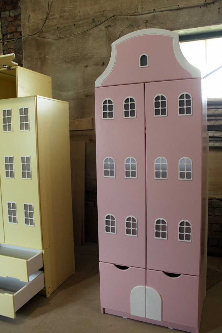 фото:Голландские домики-шкафы
