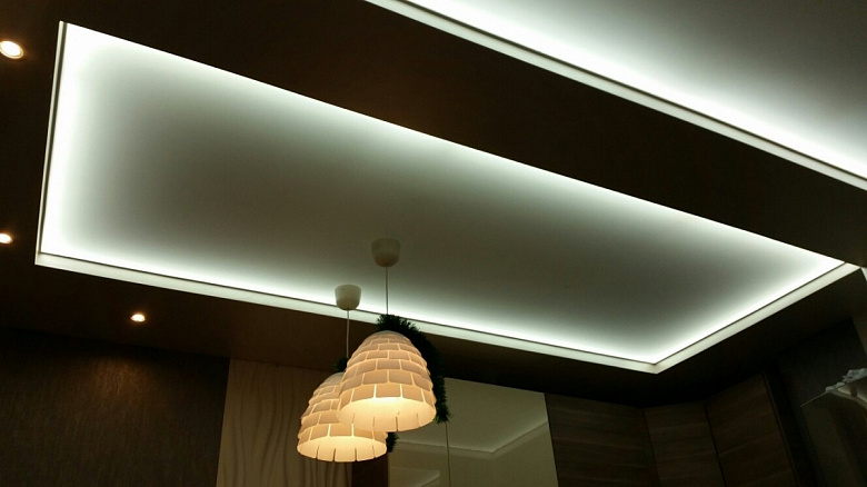 фото:Светопрозрачные потолки и особенности их установки