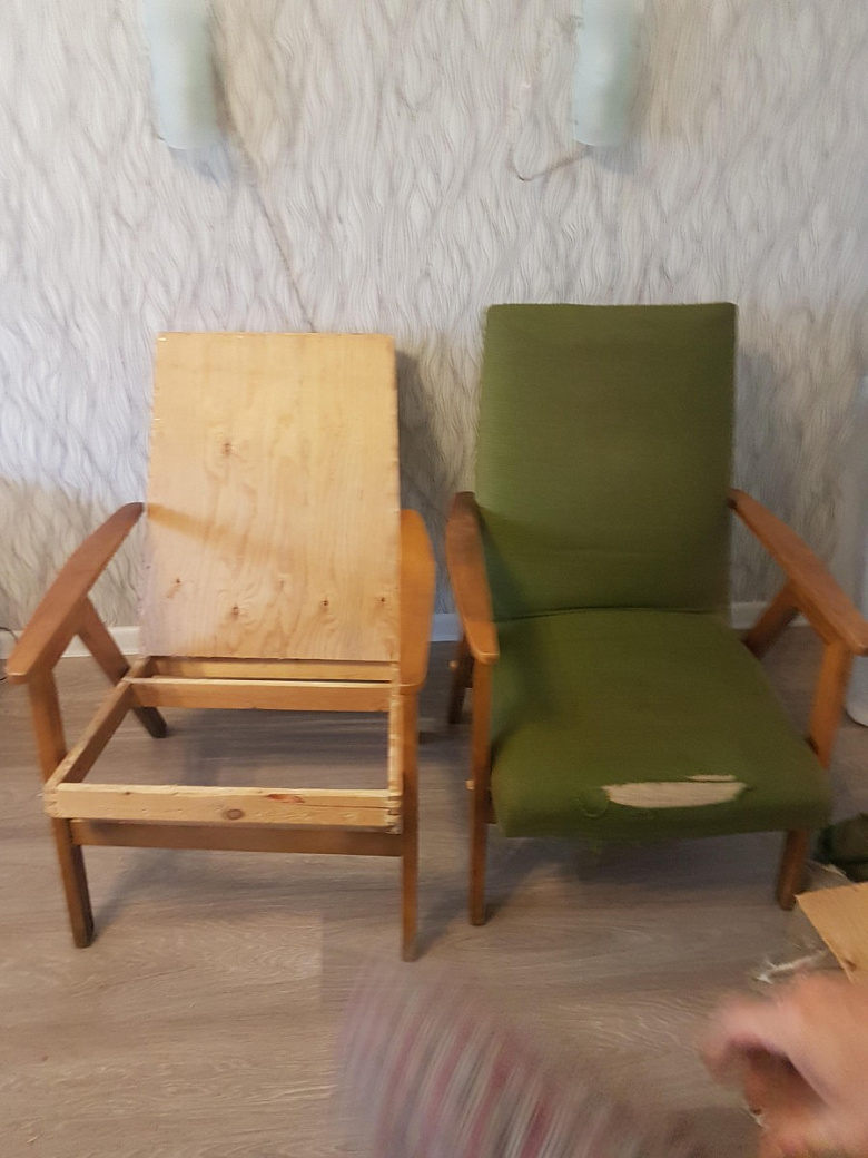 фото:Комплект два кресла+столик, восстановленные своими руками
