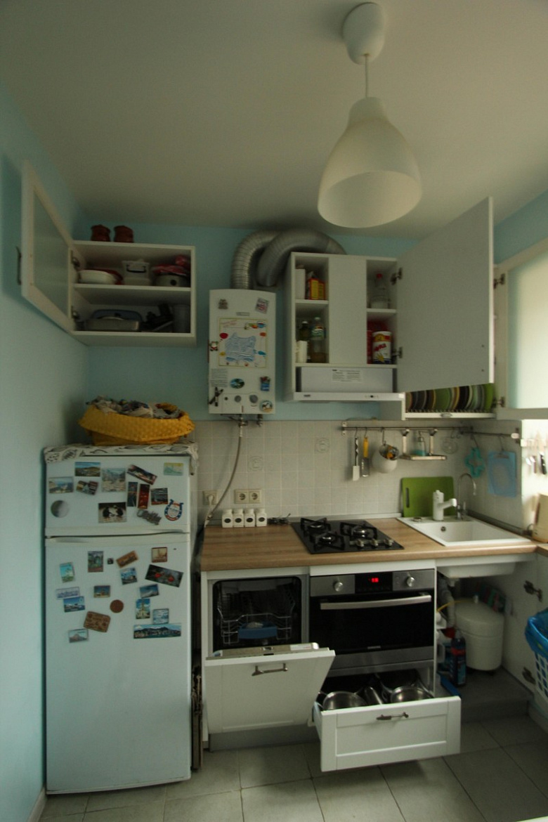 фото:Двухкомнатная хрущевка в Долгопрудном - пятиметровая кухня