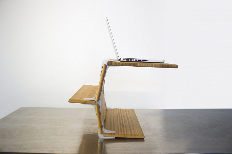 фото:Мини-стол для ноутбука