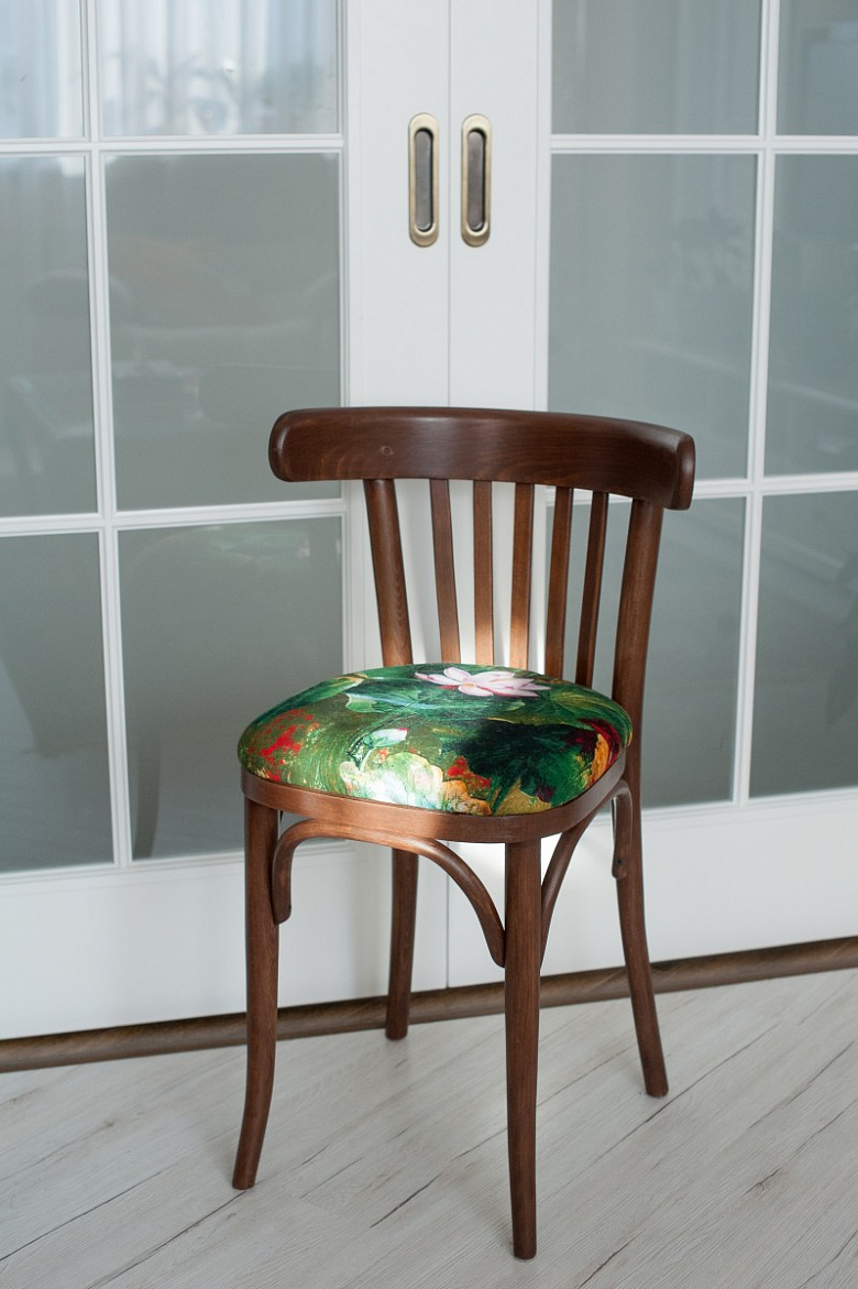 фото:Пост про бабушкины стулья, или как я обновила гостиную