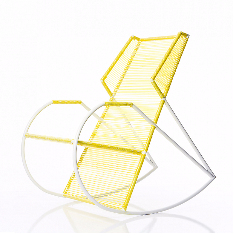 фото:Необычные кресла: цвет, форма, материал