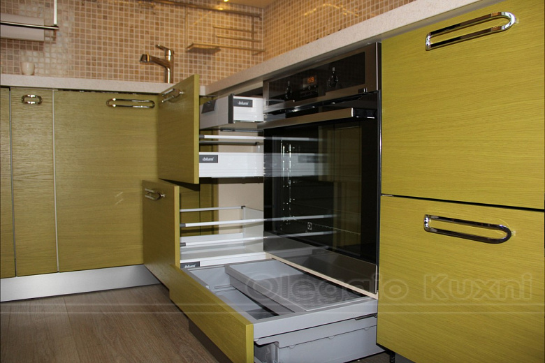 фото:Современная кухня на 10 кв. метров