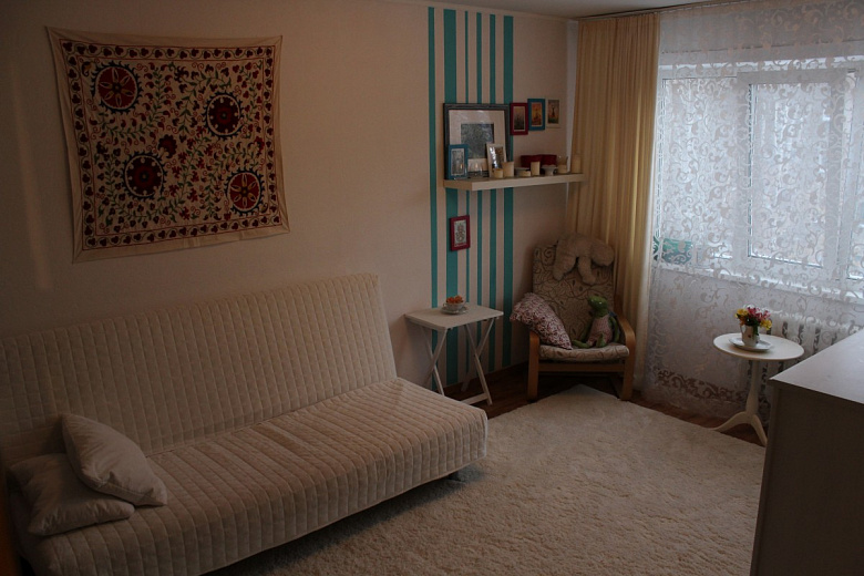 фото:Белая квартирка и немного бирюзы