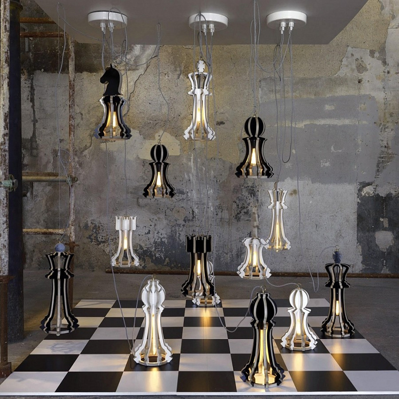 фото:Светильники или шахматные фигуры?