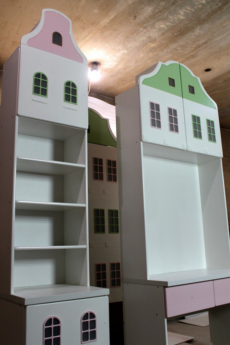 фото:Голландские домики-шкафы в детскую