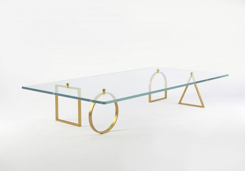 фото:Стеклянные столы и магия геометрии
